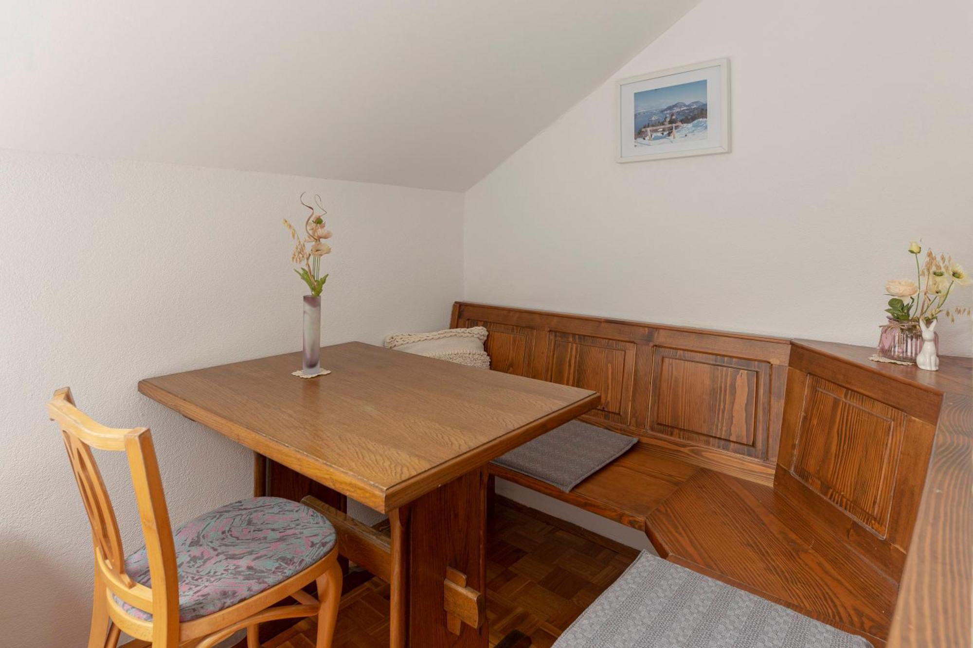 Bed And Breakfast Mili Vrh カムニーク エクステリア 写真